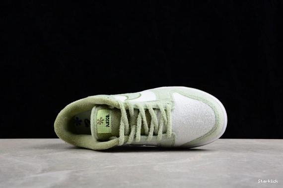 Nike DQ7579-300 Low Fleece Dunk Pack SE Honeydew 0717